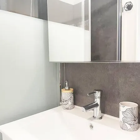 Le Nouaille By Izili - Calme Et Confort - Parking * Poitiers