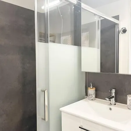 Le Nouaille By Izili - Calme Et Confort - Parking Apartment Poitiers